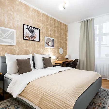 Luxury Retreat By Charles Bridge * Praga
