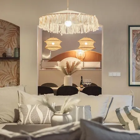 Luxury Retreat By Charles Bridge Appartamento *