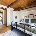 Luxury Retreat Near Charles Bridge By Easybnb Premium Διαμέρισμα *