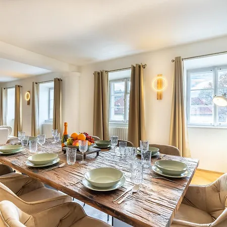 Apartmán Luxury Retreat By Charles Bridge Praha