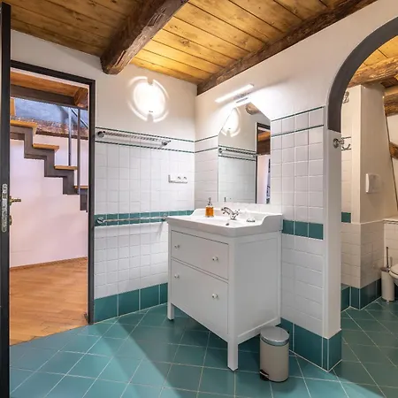 Luxury Retreat By Charles Bridge