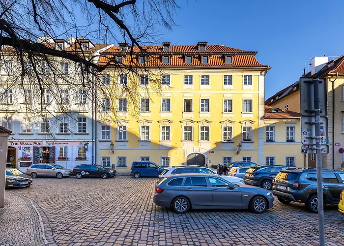 Luxury Retreat By Charles Bridge * Praag