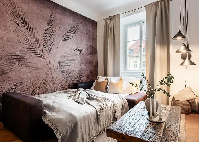 Luxury Retreat By Charles Bridge *