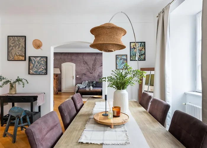 Luxury Retreat By Charles Bridge Appartement Praag