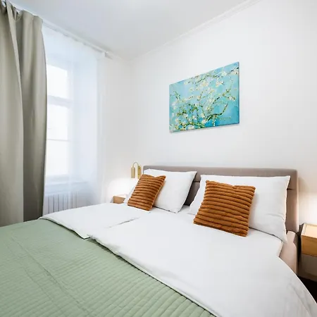 アパート Luxury Retreat By Charles Bridge プラハ